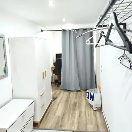 Apartamento Komplettes Mit Separatem Eingang Gladbeck