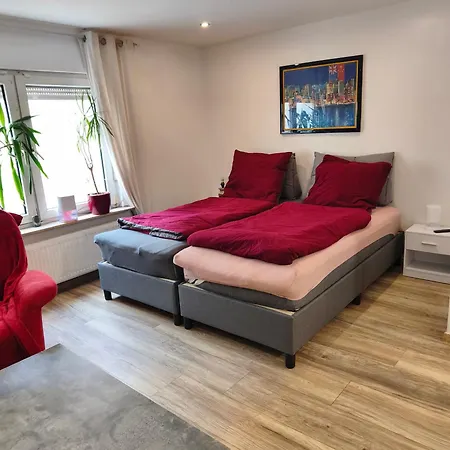 Komplettes Mit Separatem Eingang Apartmán Gladbeck