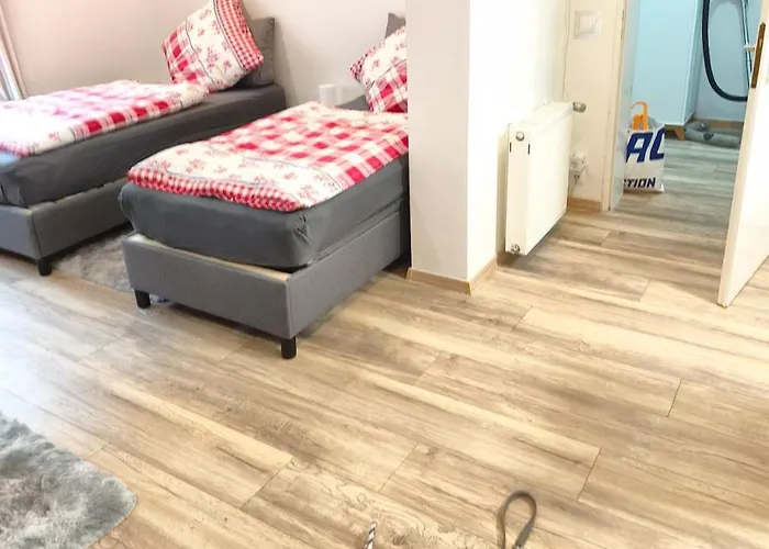 Komplettes Mit Separatem Eingang Apartamento